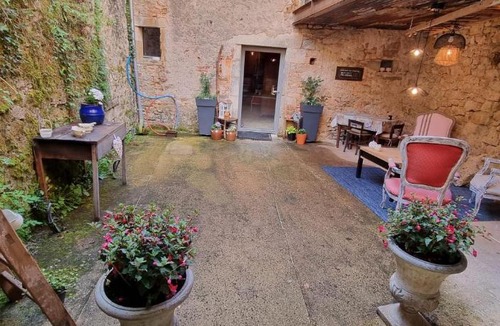 Les Junies Bed & Breakfast | Suite de charme à proximité de la véloroute