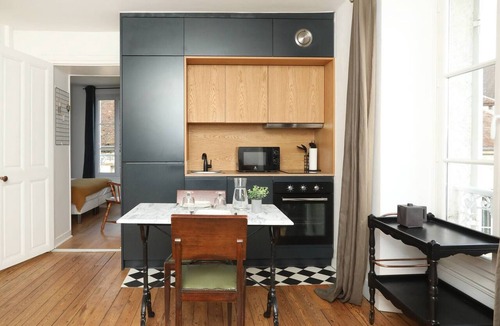 Senlis Apartment | Suite Lavarande