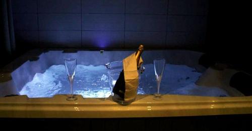 Bompas House | SUITE SPA PRIVATIF 66 Nord de Perpignan