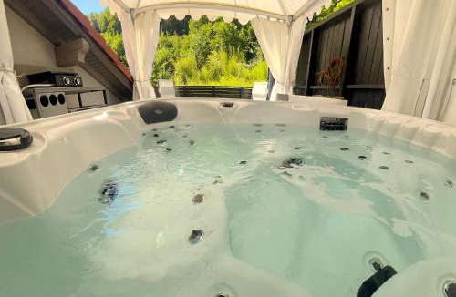Meisenthal Apartment | Suite Verte Vallée Meisenthal spa privatif
