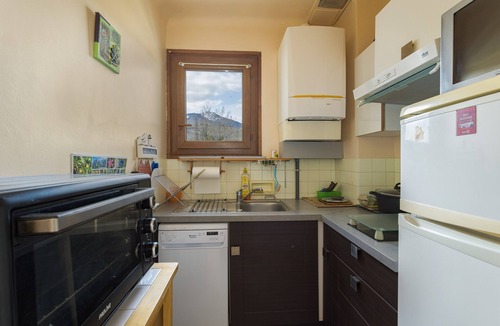 Vernet-les-Bains Apartment | "Sun Canigou" Apartment | Mountain View, Private Terrace, Wi-Fi, 12min from Thermal Spas