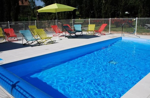 Le Grez House | Sunflowers Campsite * - Lodge Coco-Sweet 3 Rooms 2/4 People Without Sanitary