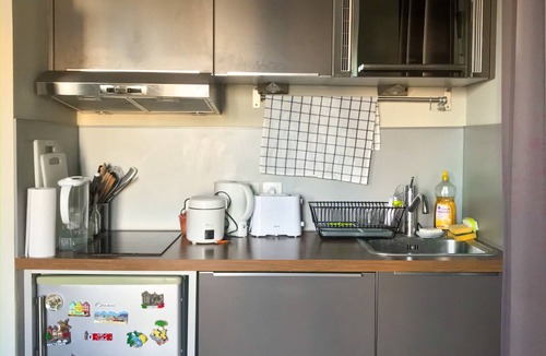 Quartier de la Salpetriere Apartment | Sunny Parisian apartment in the heart of Paris