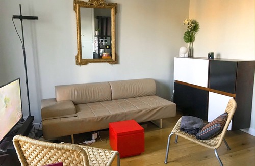 Quartier de la Salpetriere Apartment | Sunny Parisian apartment in the heart of Paris