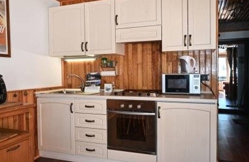 Montgenevre Apartment | Sunny Studio with Parking, South-Facing Balcony, and Ski Storage