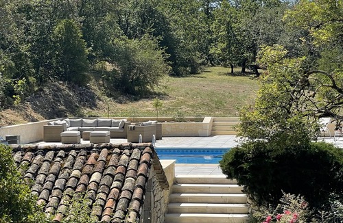 Villeseque House | SUPERB 18th century stone house with heated swimming pool and large garden