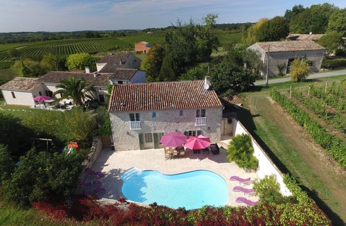 Margueron House | Superb air-conditioned character house with private heated pool *