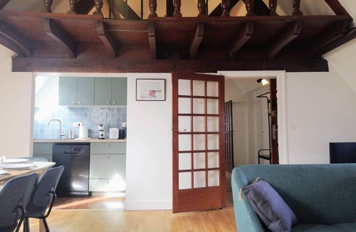 Vannes Apartment | Superb apartment - heart of old town - Cathedral view