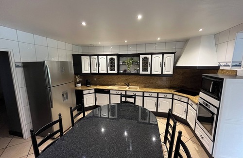 Saint-Martin-de-Seignanx House | Superb 21 person house with spa, swimming pool, billiards, darts and table tennis.