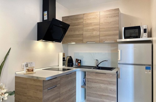 Montlucon Apartment | Superb furnished and equipped T2 in the heart of downtown with FREE WIFI