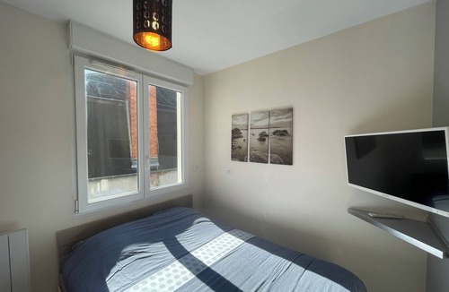 Montlucon Apartment | Superb furnished and equipped T2 in the heart of downtown with FREE WIFI