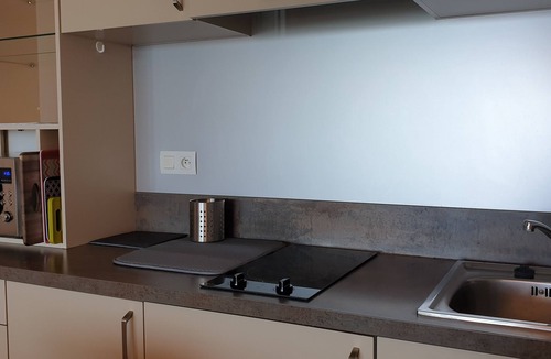 Kerherou Apartment | Superb sea view for this renovated Studio in the center of Concarneau