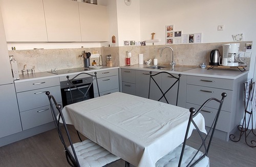 Vannes Apartment | Superb T4 80m2 - Terrace 40m2 - 4/6pers - fully equipped and linen included