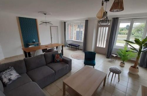 Hillion House | Superbe Gîte bord de mer avec jacuzzi 6 personnes