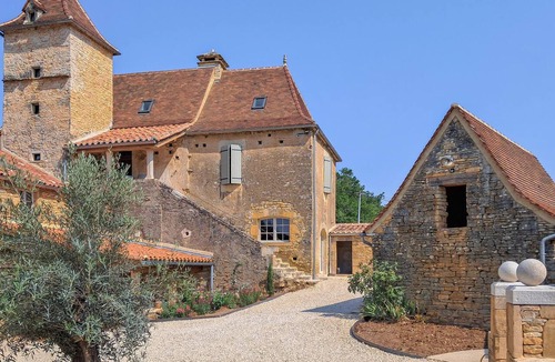 Montgesty House | Superbe maison avec piscine