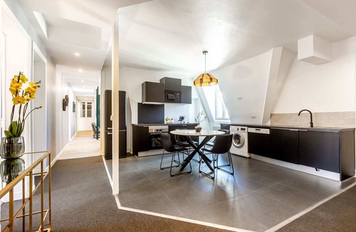 Faubourg-du-Roule Apartment | Sweett | Ponthieu II