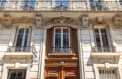 Faubourg-du-Roule Apartment | Sweett | Ponthieu IV