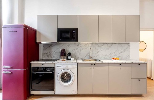 Faubourg-du-Roule Apartment | Sweett | Ponthieu V - Two Bedroom Apartment, Sleeps 5