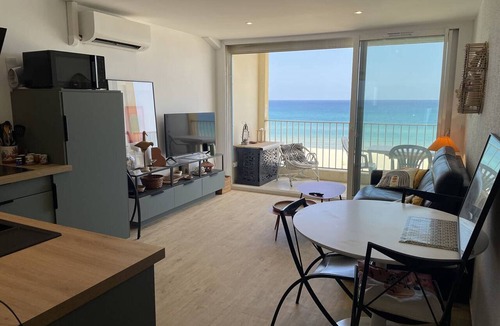 Mediterranee Apartment | T2 Apartment with AC and Sea Views in Canet-en-Roussillon