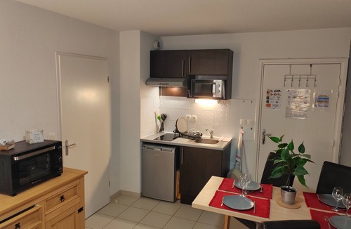 Salies-de-Bearn Apartment | T2 Balcon Dans Résidence Avec Piscine D80