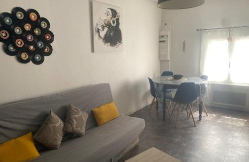 Cholet Apartment | T2 cyclamen independent