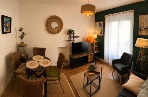 Hennebont Apartment | T2 meublé Hennebont calme proche nature et mer