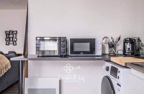 Bollee Apartment | T2 Near Tram & Center - Ideal Duo and/or Pro