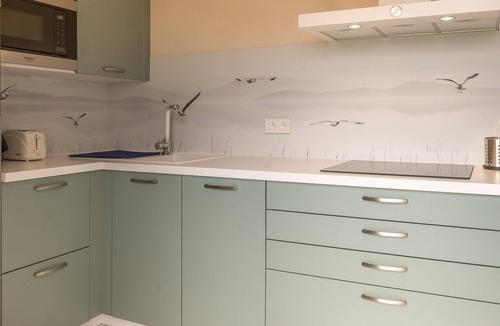 Larmor-Plage Apartment | T3 Apt, terrace, parking, 50m beach, near shops