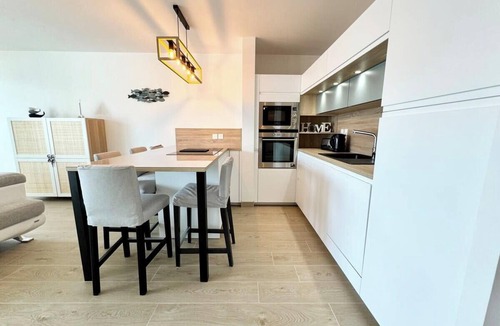 Saint-Pierre-Quiberon Apartment | T3 de standing – Plein bourg - 100m des plages