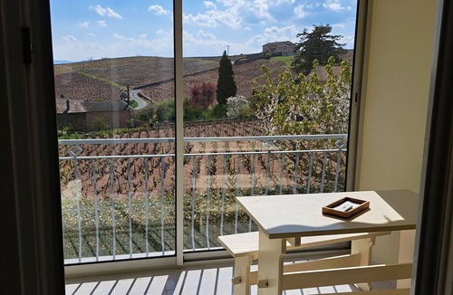 Fleurie House | TARI HOUSE