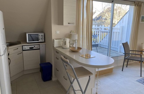 Saint-Cast-le-Guildo Apartment | Tastefully decorated sea-view apartment for 4 people, 1 bedroom.