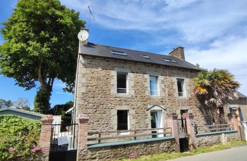 Plouha House | Tata Jacqueline, grand gîte proche mer, Bretagne