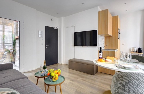Quartier de la Salpetriere Apartment | TBS 34 - Elegantly designed apartment