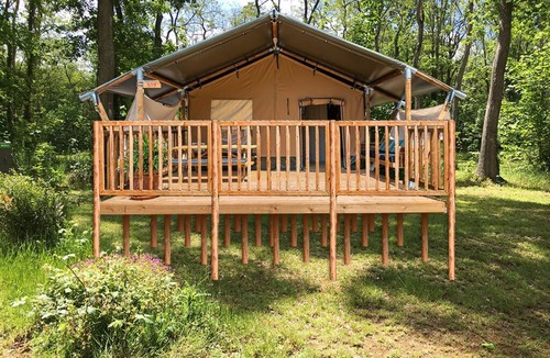 Sille-le-Philippe Ski Chalet | Tent Lodge Uluru, home comforts and the pleasure of outdoor living