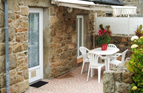 Lanmodez House | Terraced House in Lanmodez near Sandy Beaches