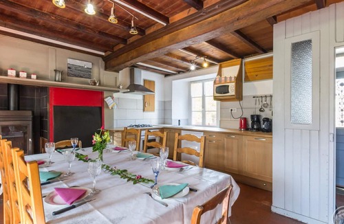Le Mesnil Cottage | Terraced house with garden near beaches, pets allowed