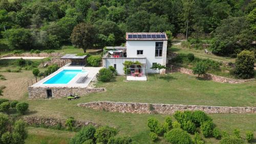 Saint-Pierre-Saint-Jean Villa | Terre Rouge
