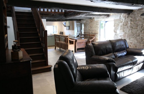 Caudan House | Thatched cottage in Brittany 15 minutes from the sea