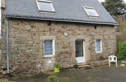 Kervignac House | Thatched cottage in the Kervignac countryside