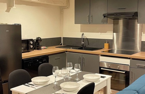 Centre Ville Apartment | The ambitious - elegant apartment 500m from the station!