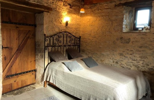 Saint-Medard House | THE BREAD OVEN