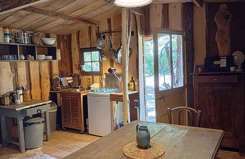 Donzy House | The Camp