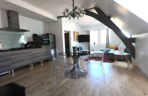 Beaune House | The Confraternity house : Residence with pool