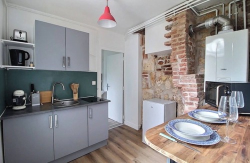 Bourges Apartment | The Felix Piyat