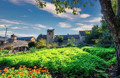 Saint-Etienne-du-Valdonnez House | The Truc de Balduc gîte