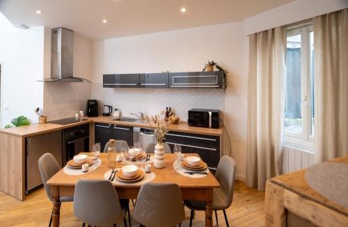Secteur 4 Apartment | The Matisse