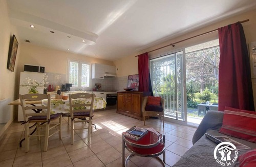 Latour-Bas-Elne House | The Parc de la Dame Cedar