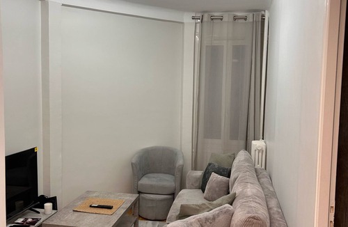 Ternes Apartment | The Signature suite
