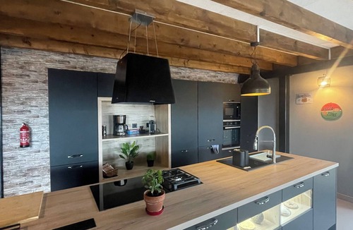 Trelevern Villa | The spacious Siec loft 10 minutes' walk from the beaches of Trélévern.