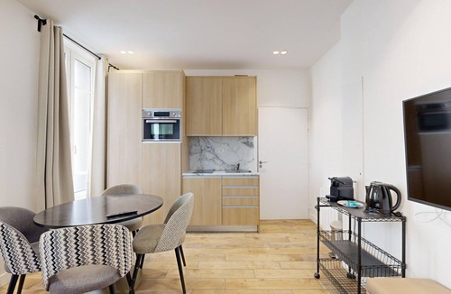 Quartier de la Salpetriere Apartment | TheBlueStay 27 - Charming and elegant studio